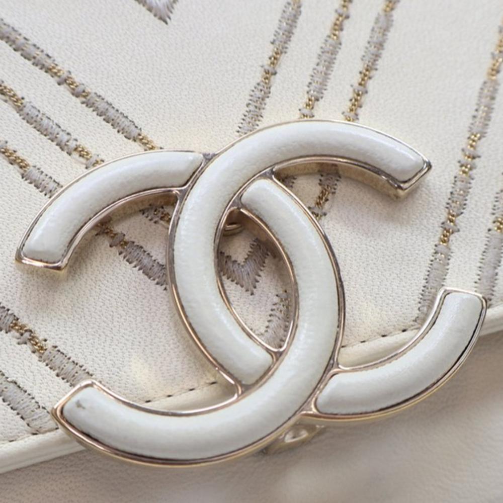 Chanel AB Chanel White Ivory Sheepskin Leather Leather Small CC Chevron Sheepskin Subtle Flap Italy