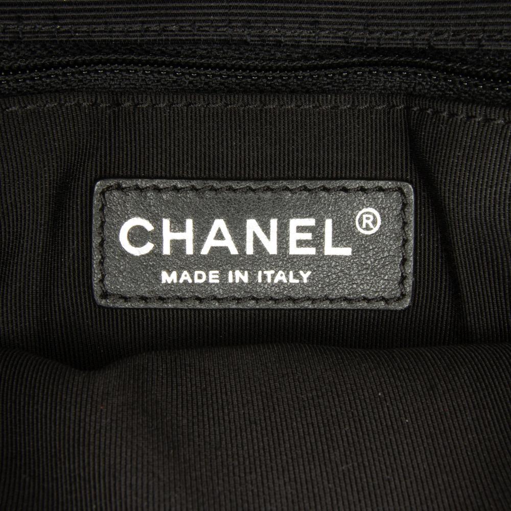 Chanel B Chanel Red Lambskin Leather Leather CC Grossgrain trim Lambskin Flap Shoulder Bag Italy