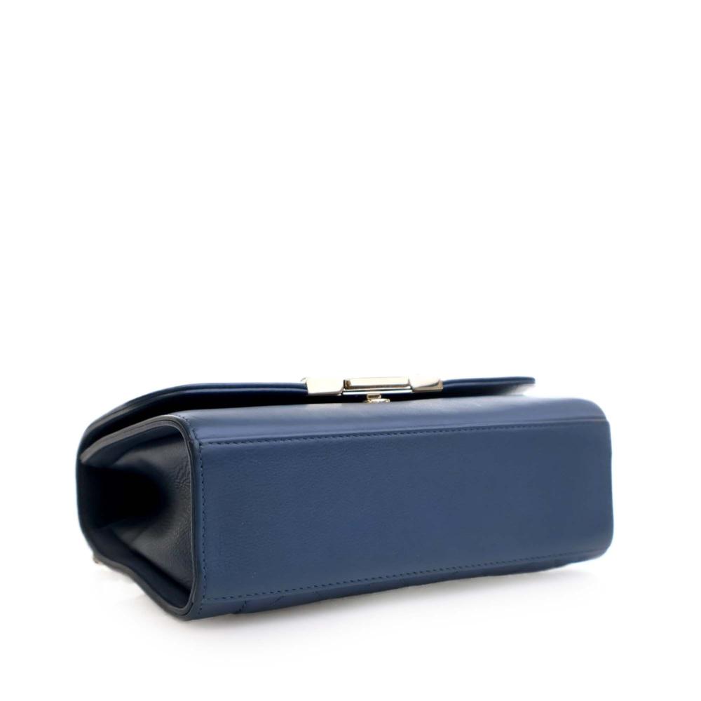 Chanel B Chanel Blue Calf Leather Small Quilted Grained skin Label Click Flap Italy