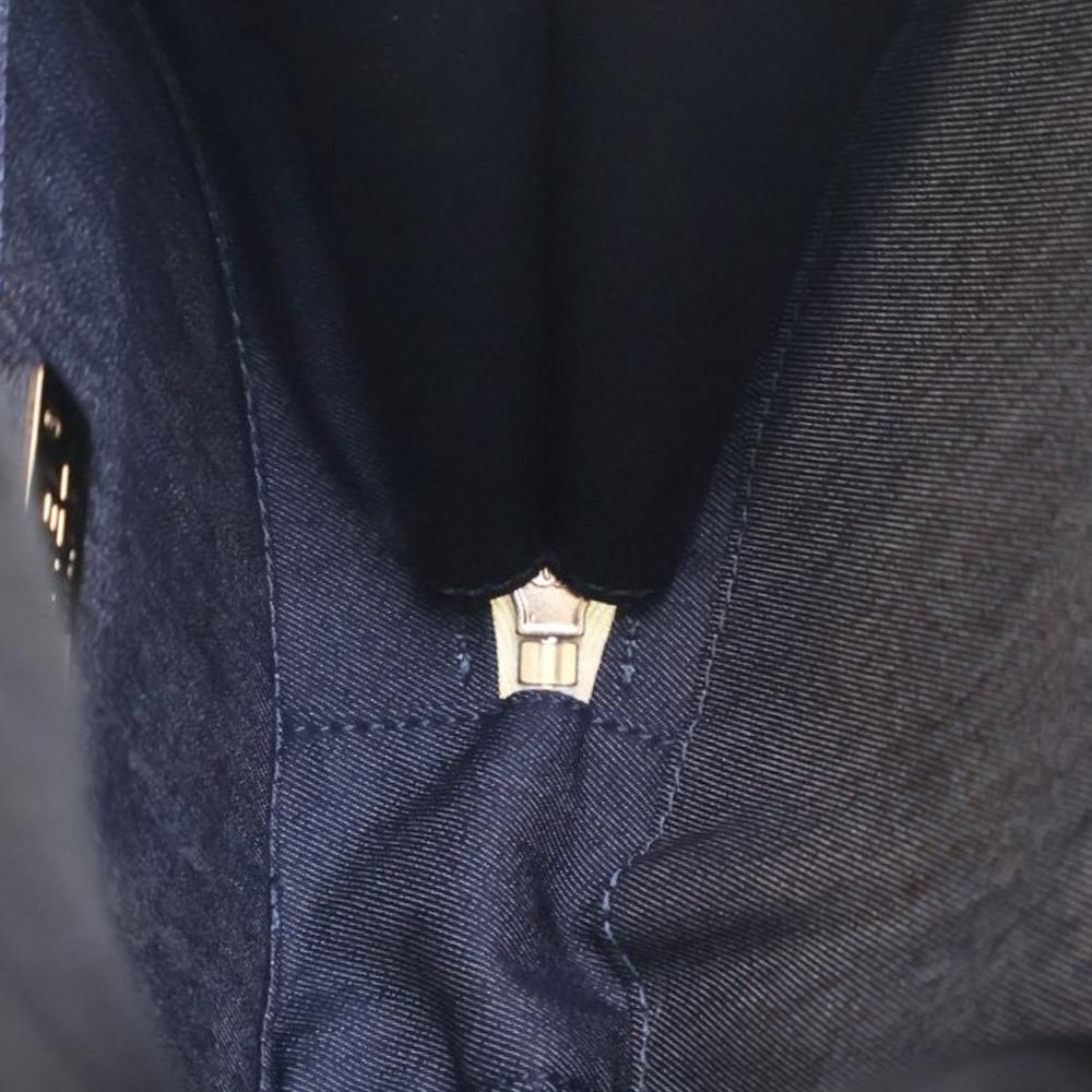 Chanel AB Chanel Black with White Ivory Calf Leather Crumpled skin En Vogue Round Bag France