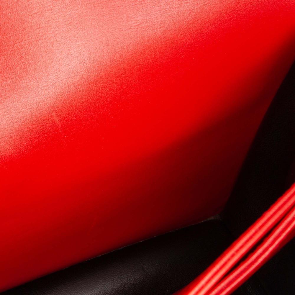 Loewe B LOEWE Red Calf Leather Medium Barcelona Crossbody Spain