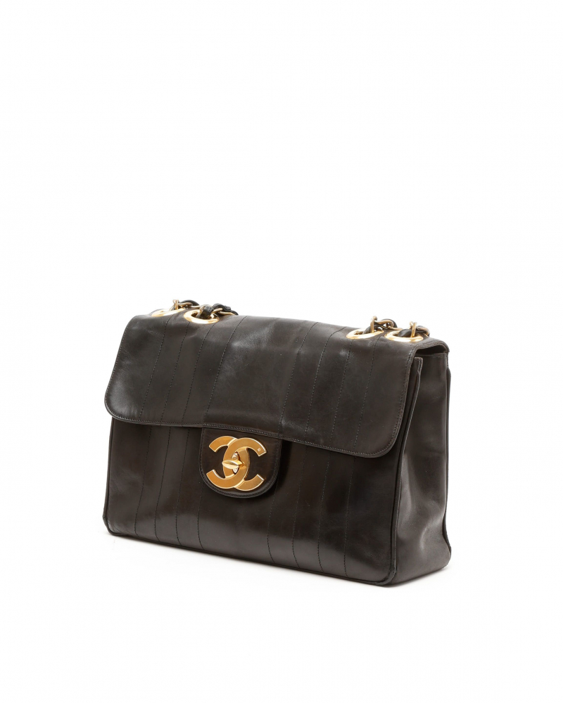 Chanel Classic Vertical Jumbo Single Flap Bag