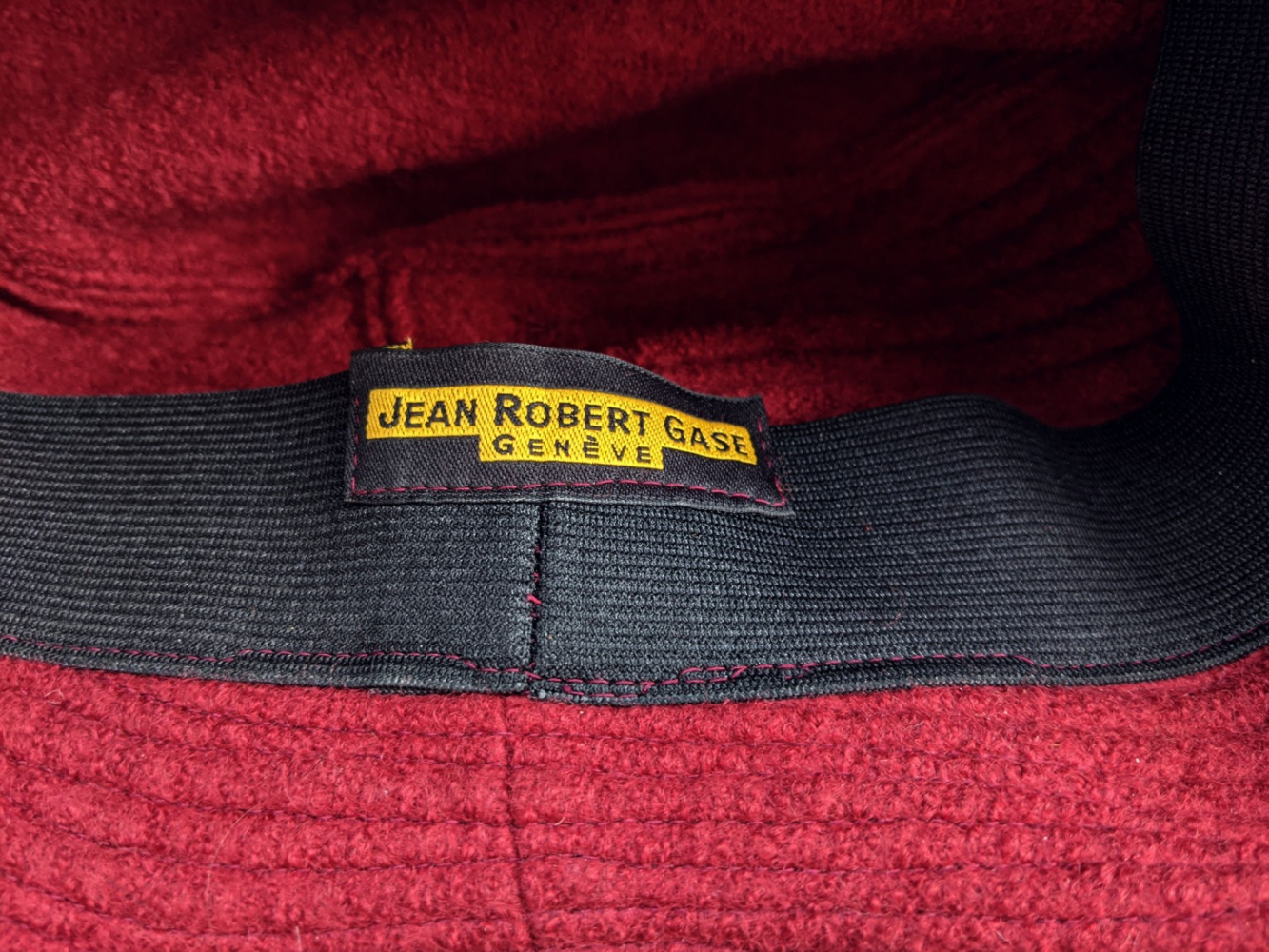 JEAN-ROBERT GASE Dark red felt hat 57-58-59