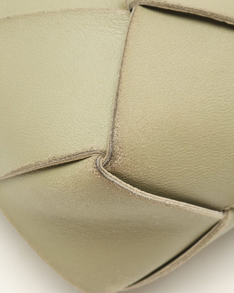 Bottega Veneta Small Intrecciato Cassette Bag