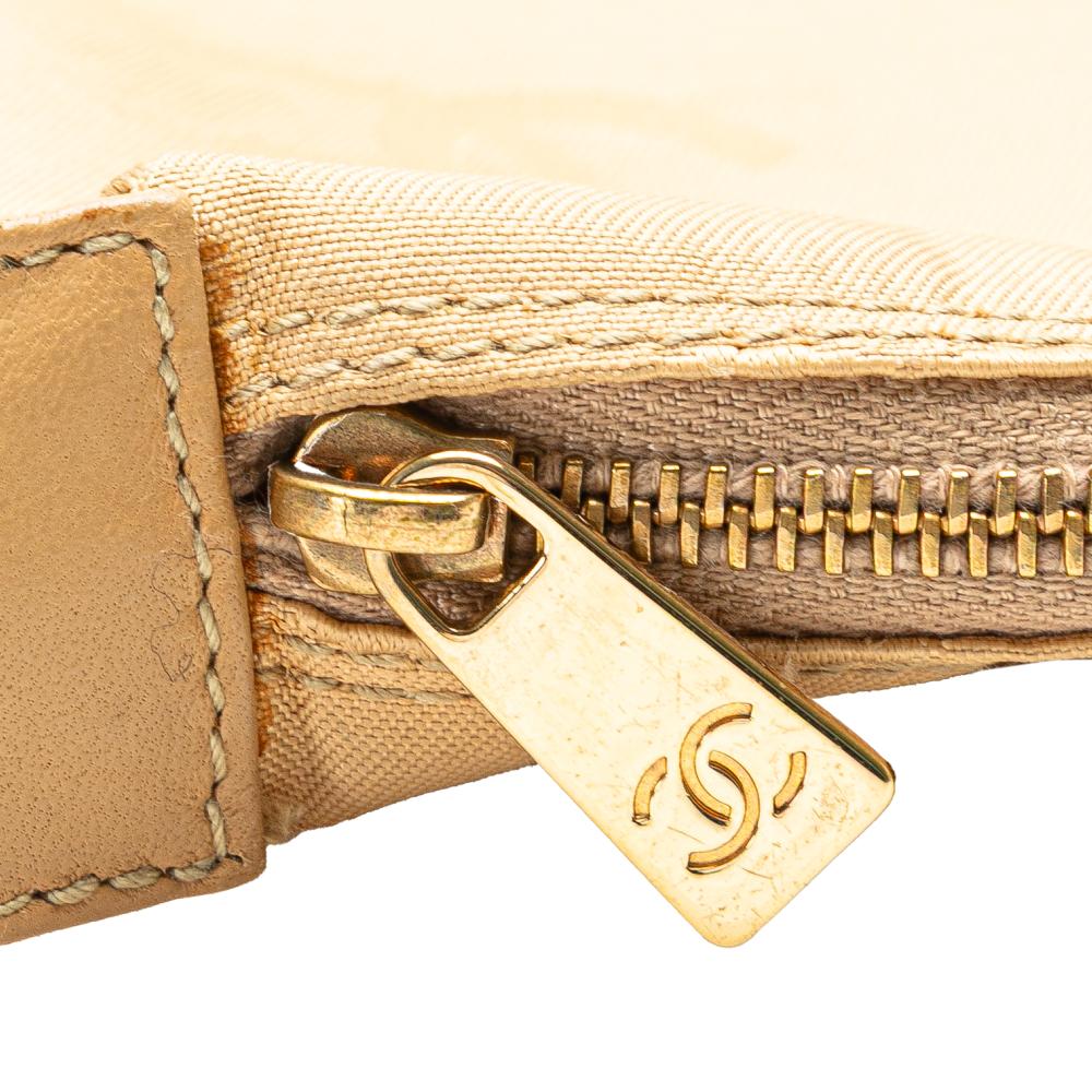 Chanel B Chanel Brown Beige Lambskin Leather Leather CC Chevron Quilted Lambskin Chain Shoulder Bag Italy