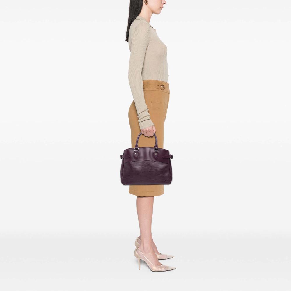 Louis Vuitton B Louis Vuitton Purple Epi Leather Leather Epi Passy PM France