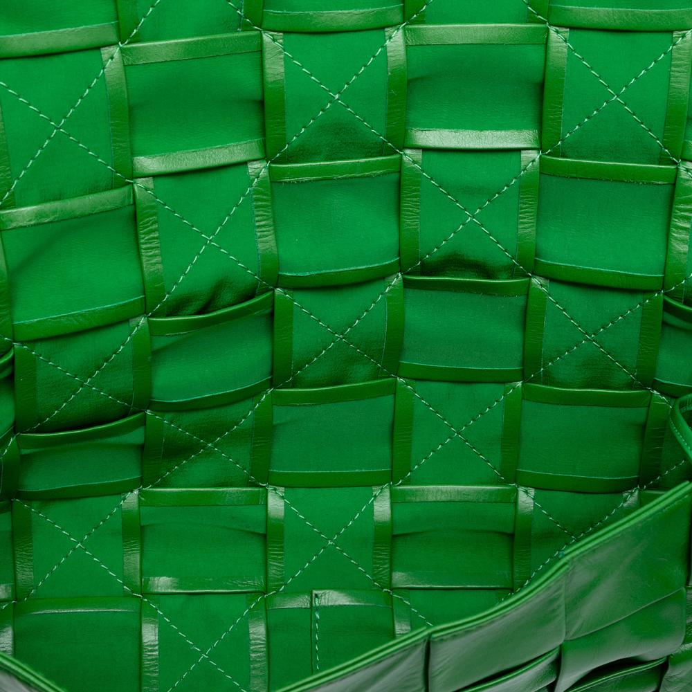 Bottega Veneta AB Bottega Veneta Green Calf Leather Stretch Paper skin Intrecciato Cassette Crossbody Italy