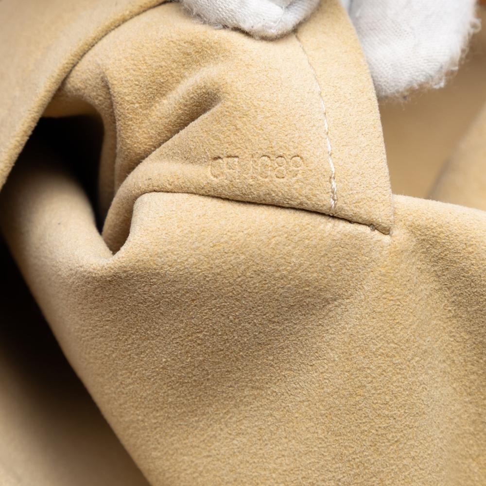 Louis Vuitton B Louis Vuitton White Damier Canvas Fabric Damier Azur Hampstead MM Spain