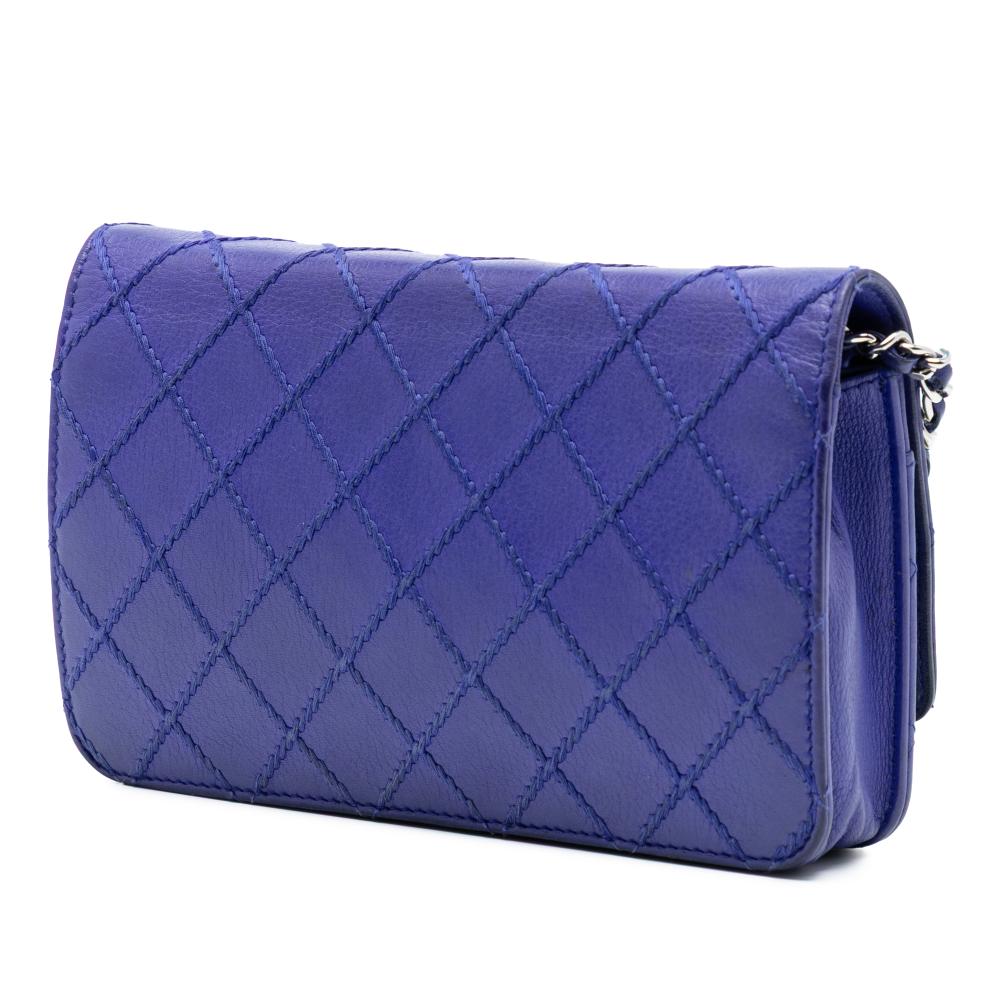 Chanel B Chanel Blue Calf Leather CC Quilted skin Fancy Wallet On Chain Italy