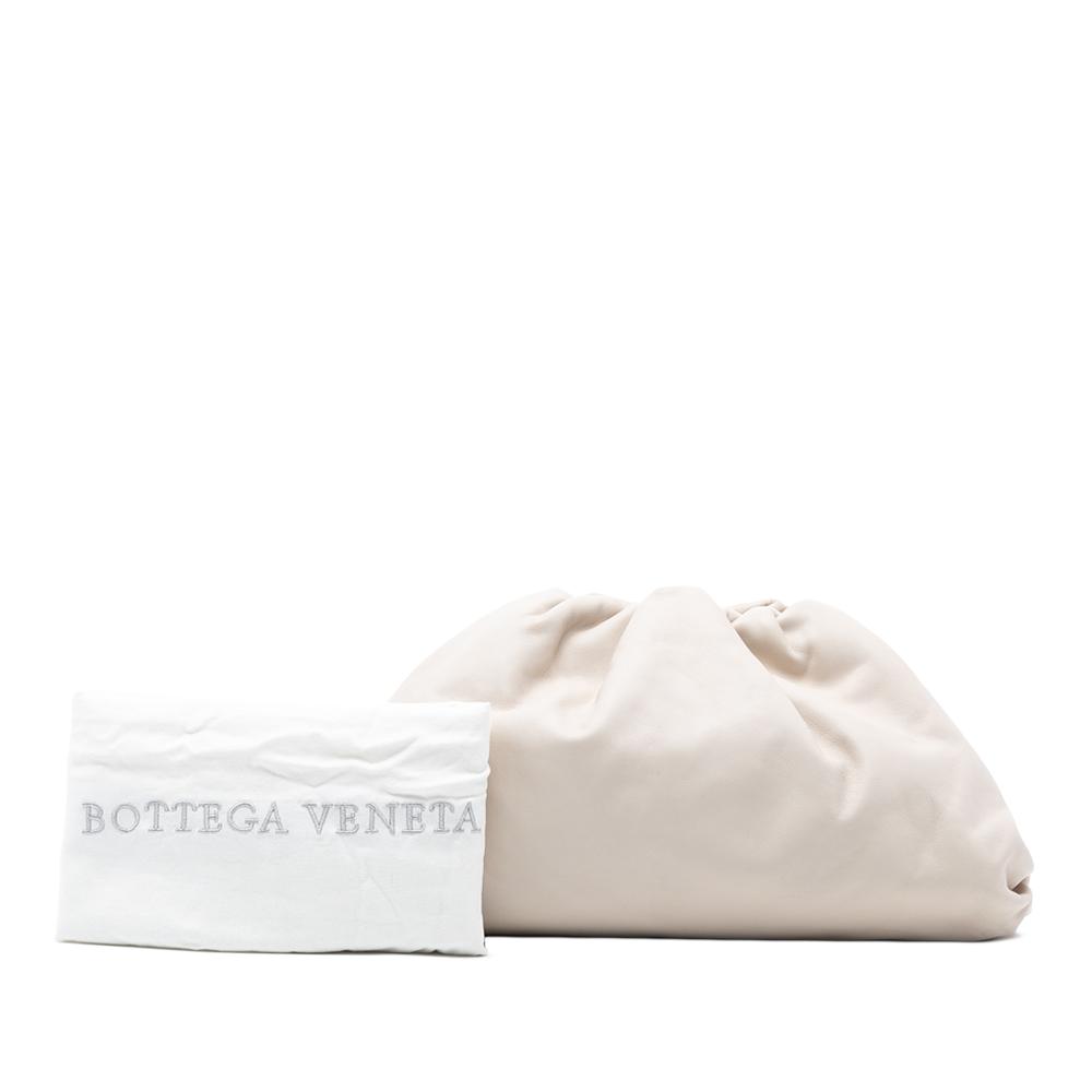 Bottega Veneta AB Bottega Veneta White Off White Lambskin Leather Leather Lambskin The Pouch Italy
