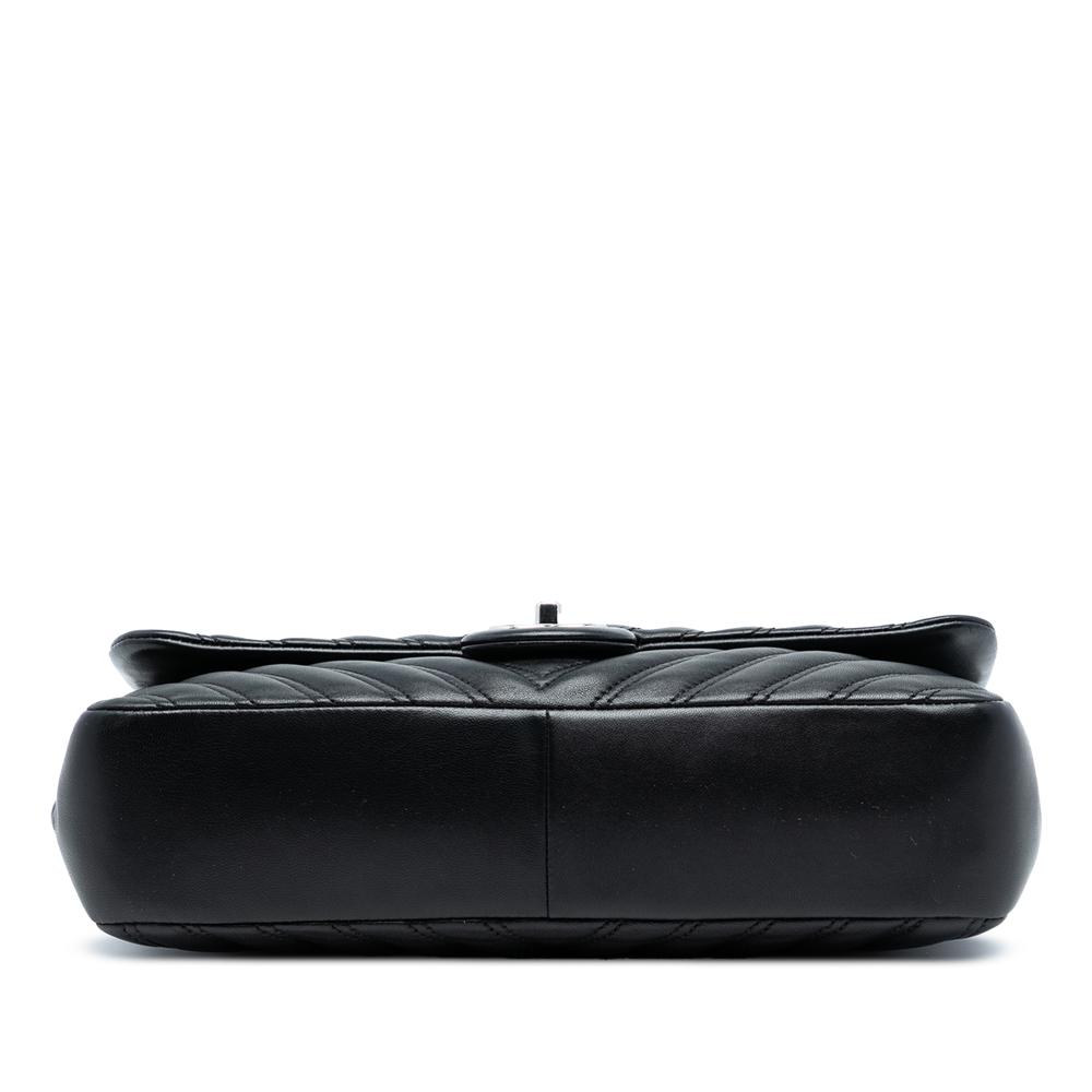Chanel Black Lambskin Leather Leather Jumbo Classic Chevron Lambskin Double Stitch Single Flap Italy