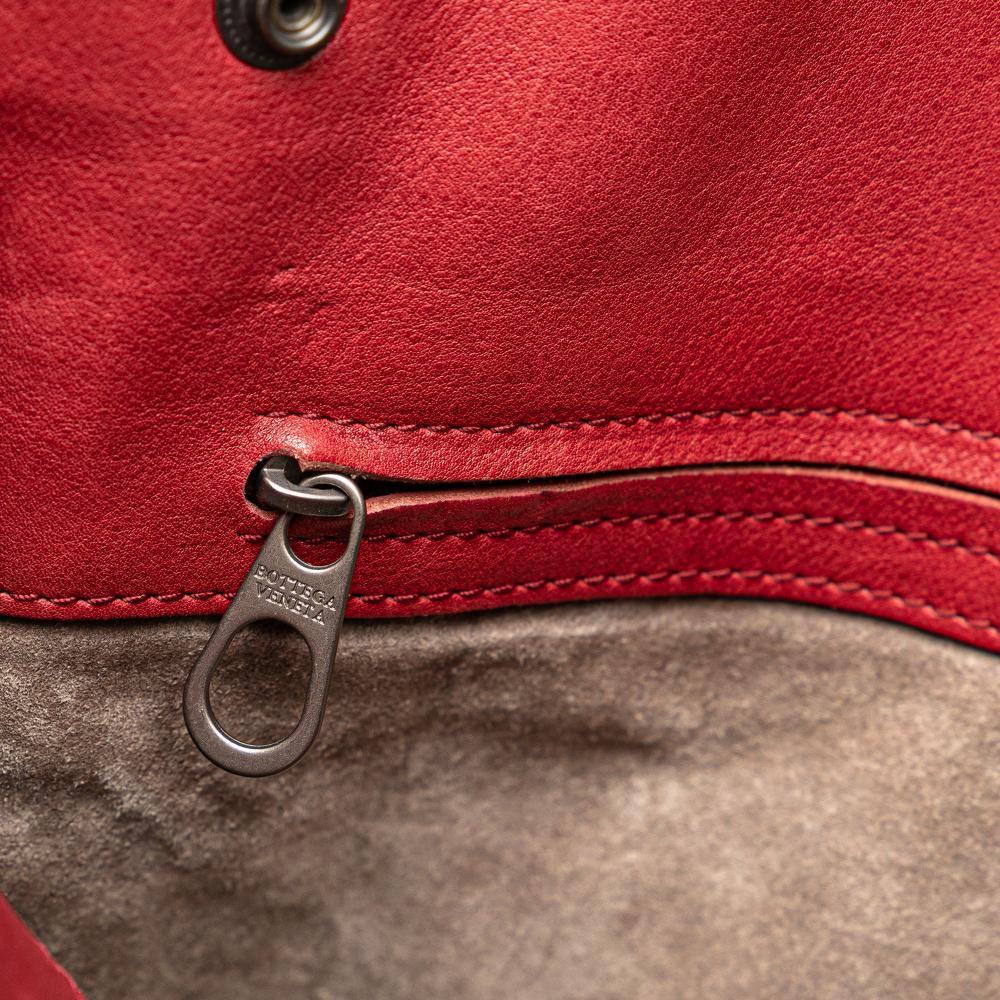 Bottega Veneta B Bottega Veneta Red Nappa Leather Leather Nappa Intrecciato Grommet Crossbody Italy