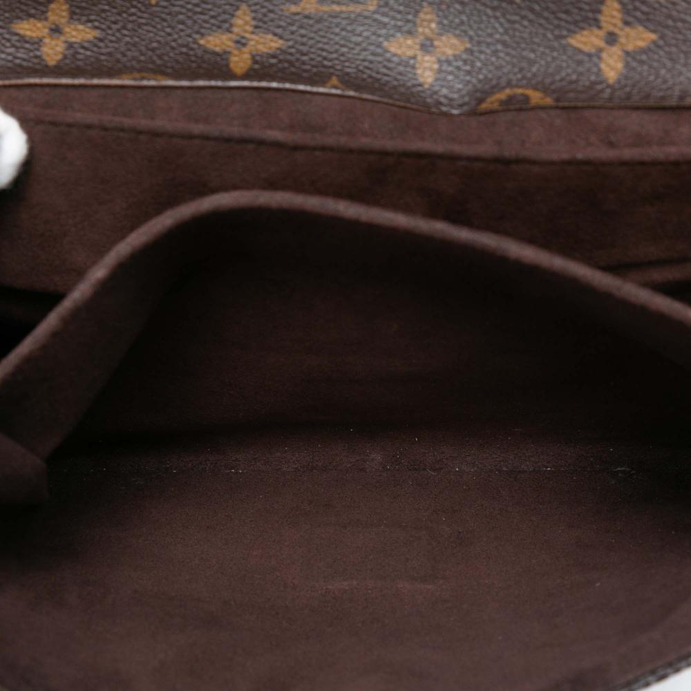 Louis Vuitton B Louis Vuitton Brown Monogram Canvas Fabric Monogram Pochette Metis United States