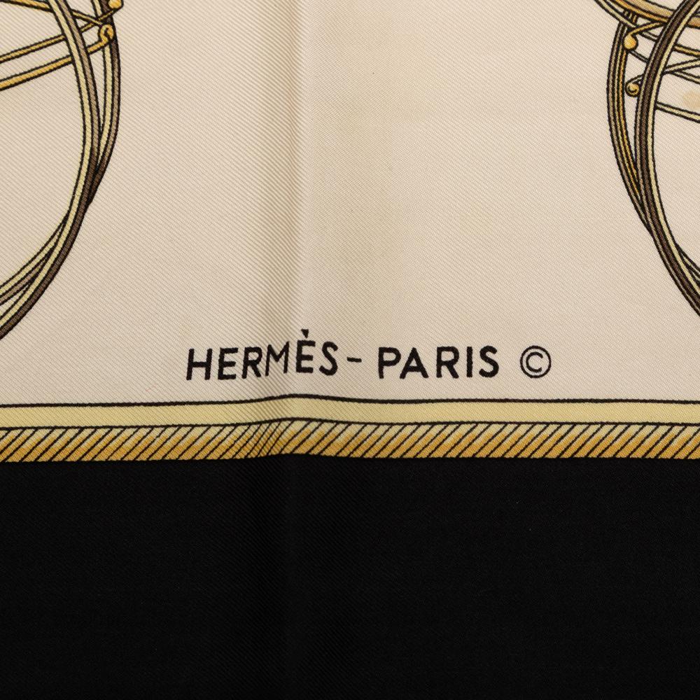 Hermès B Hermès White Ivory Silk Fabric Les Voitures a Transformation Scarf 90 France