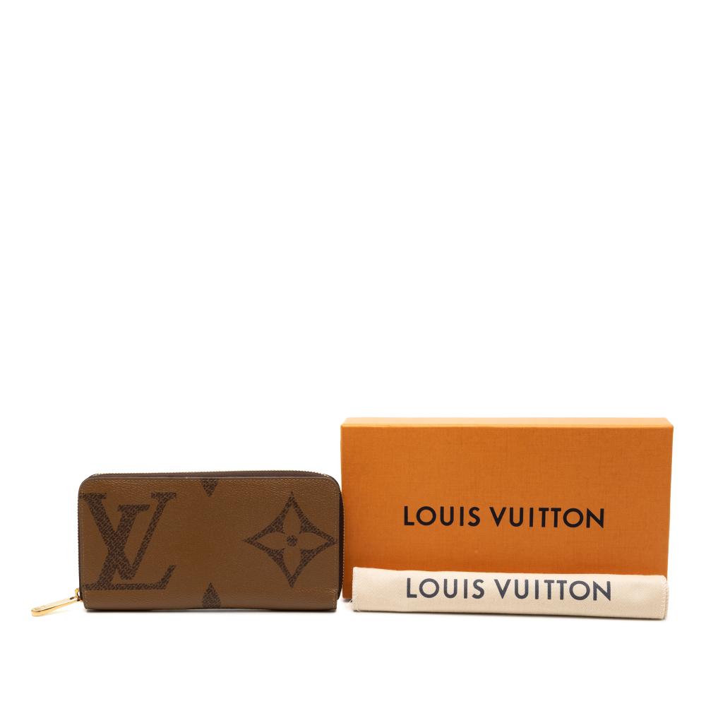 Louis Vuitton B Louis Vuitton Brown Monogram Canvas Fabric Monogram Giant Reverse Zippy Long Wallet Spain