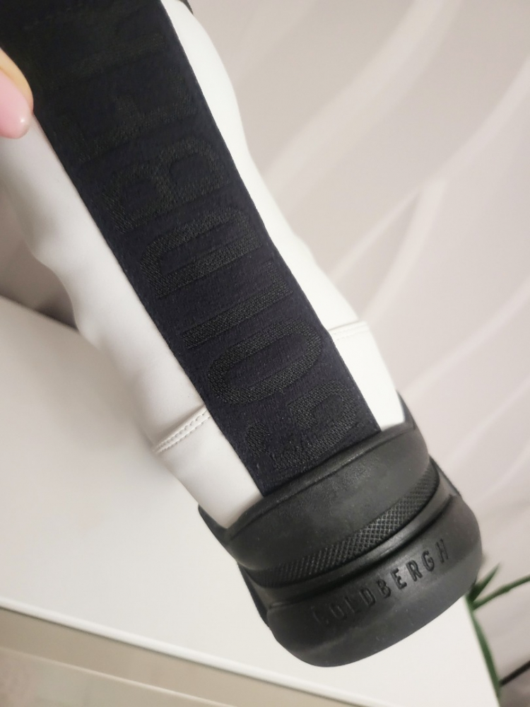 Goldbergh bottes de neige