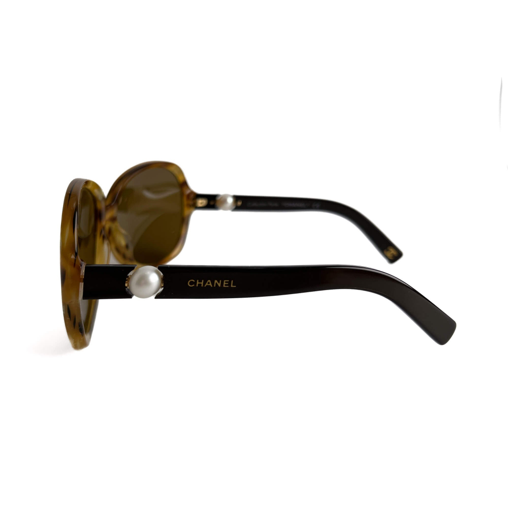 Chanel Pearl Shades Acetate Oversizes Sunglasses Multicolor