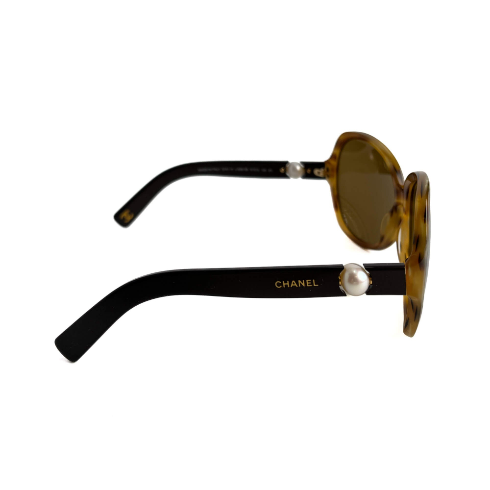 Chanel Pearl Shades Acetate Oversizes Sunglasses Multicolor