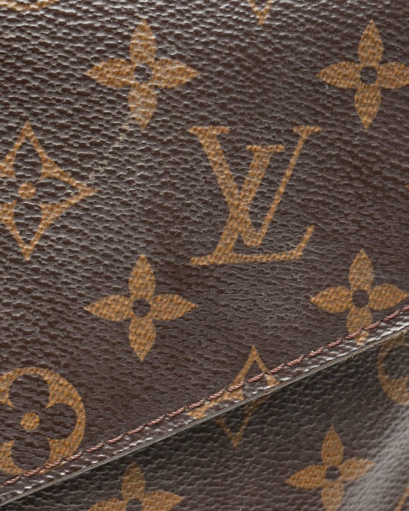 Louis Vuitton Monogram Pochette Metis Bag
