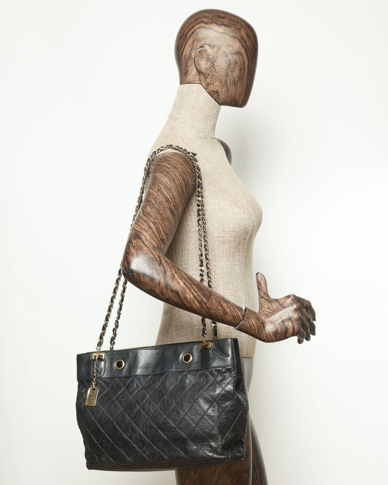 Chanel Quilted Chain Bag