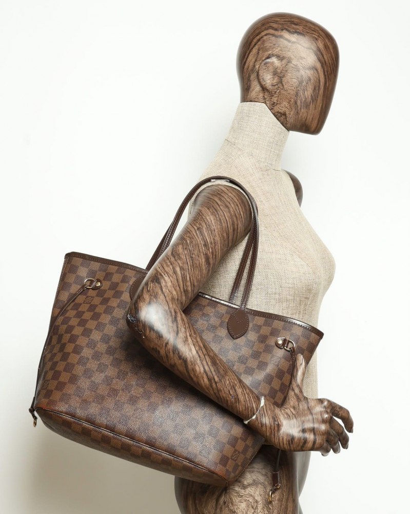 Louis Vuitton Damier Ebene Neverfull MM Tote Bag