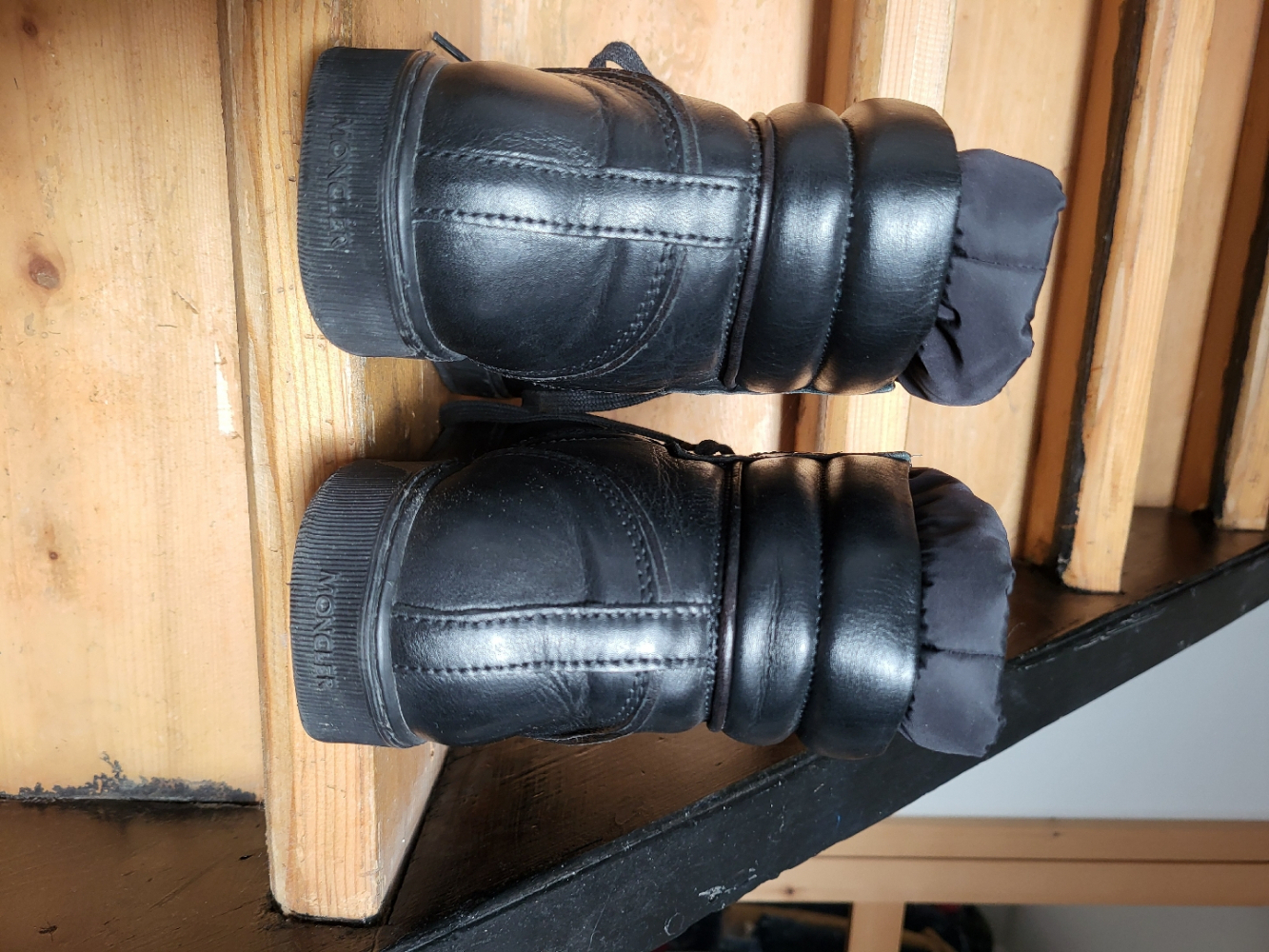 Moncler Hochgeschnürte Turnschuhe