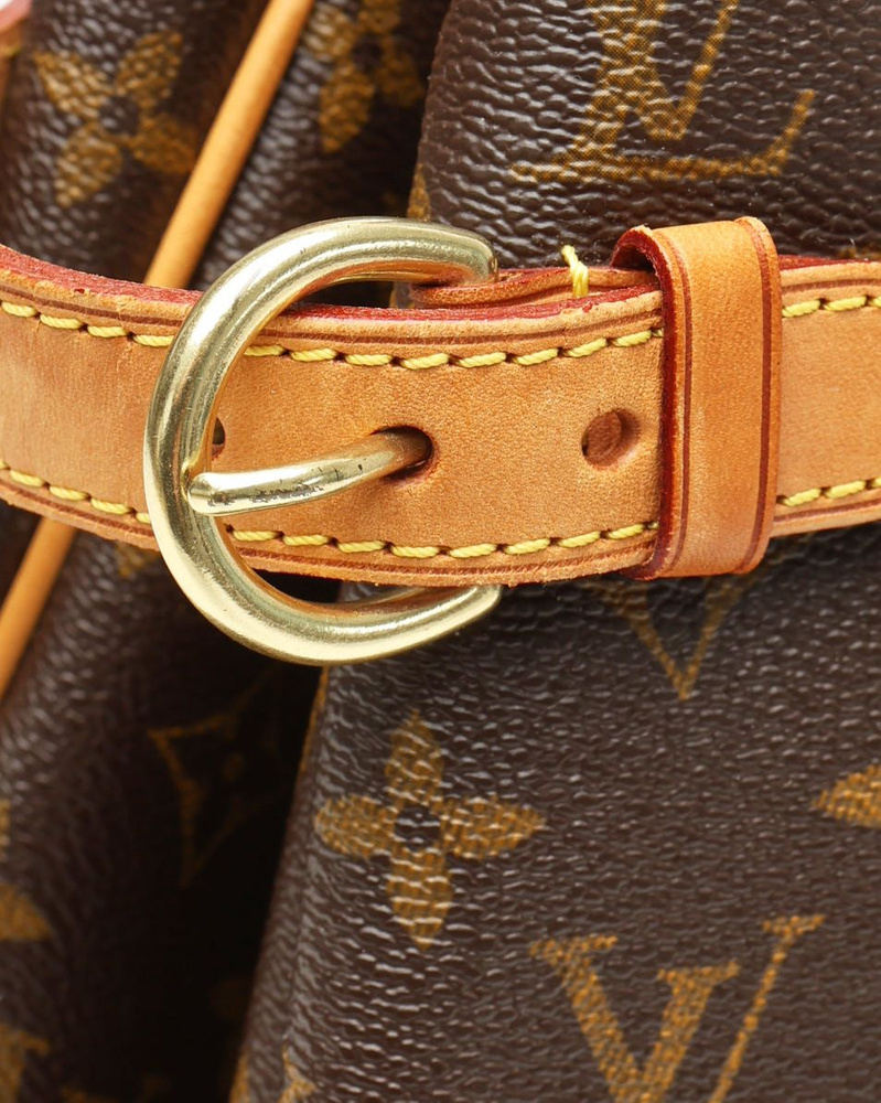 Louis Vuitton Monogram Batignolles Vertical Tote Bag