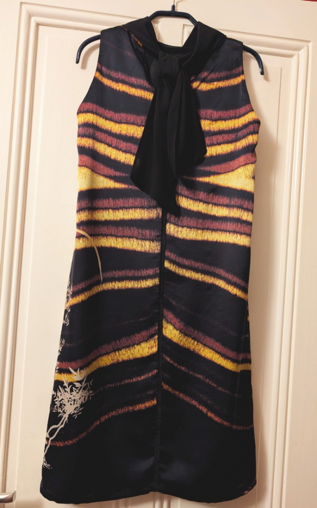 Marc Cain Robe soyeuse au sublime imprimé 34-36