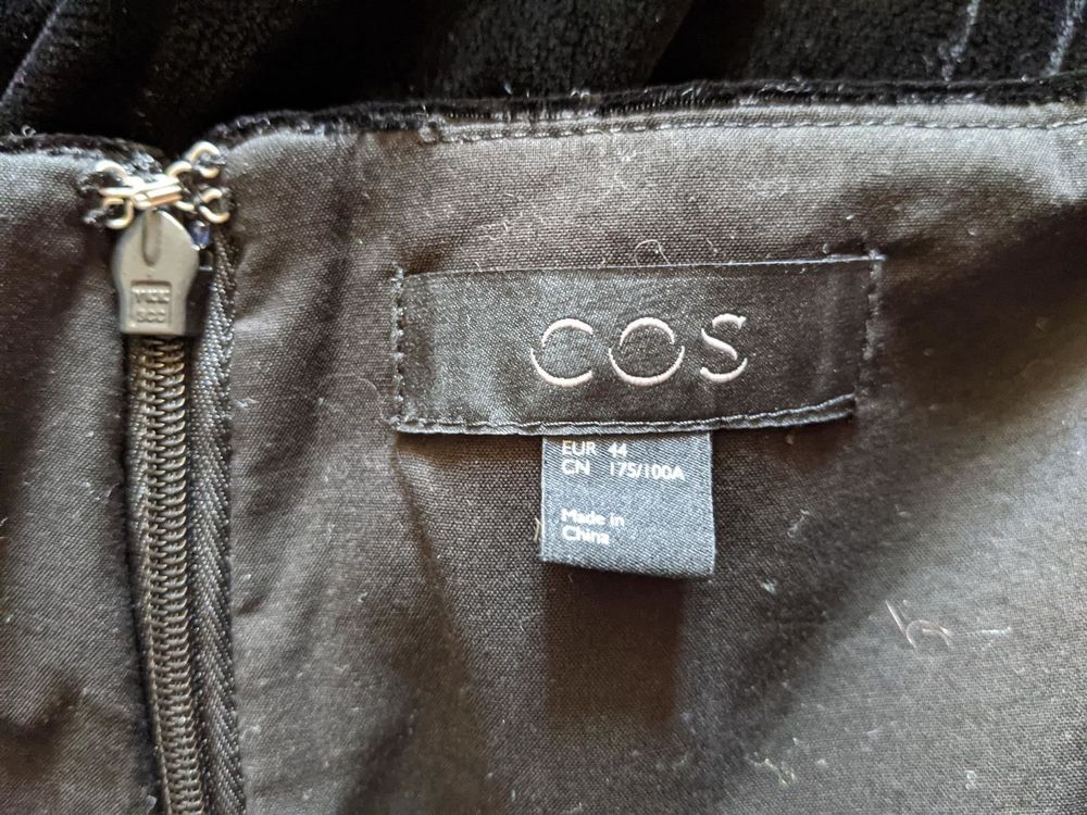 Cos Robe en velours de soie noir 42-44