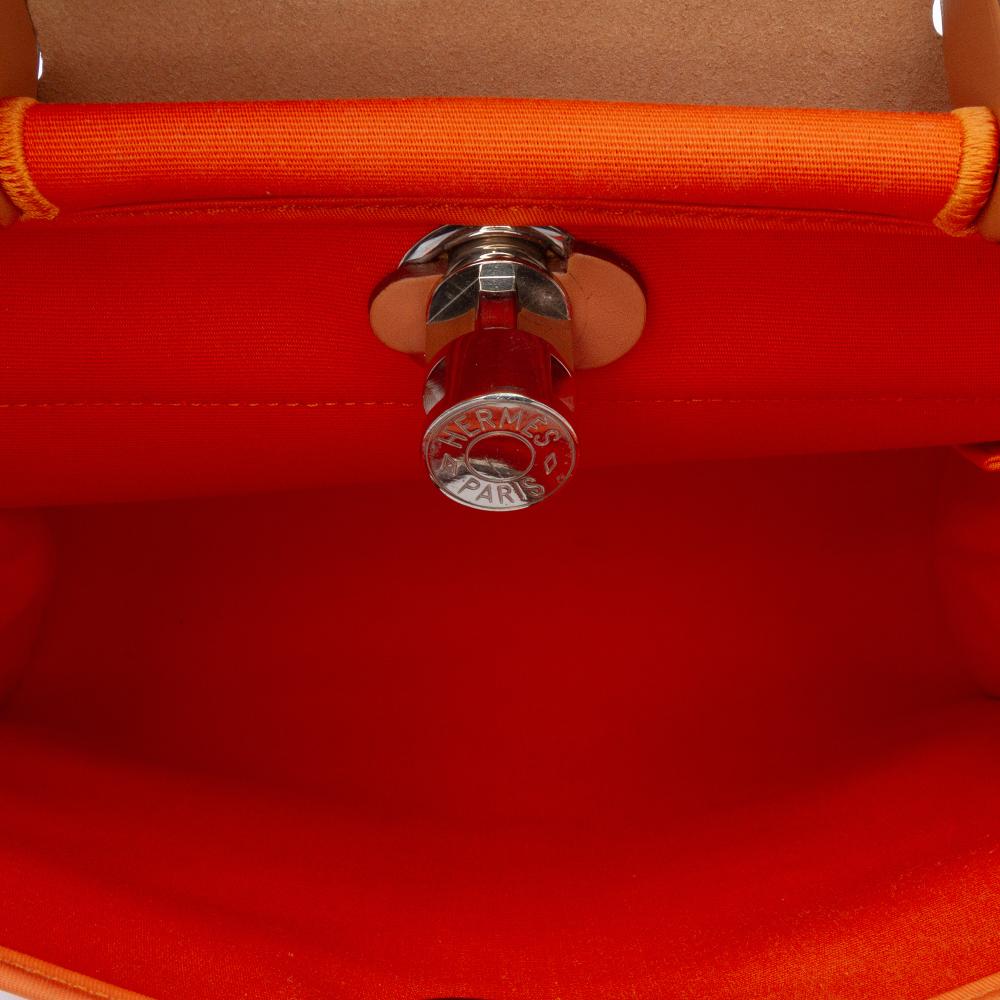 Hermès B Hermès Orange with Brown Canvas Fabric Toile Herbag Zip 31 France