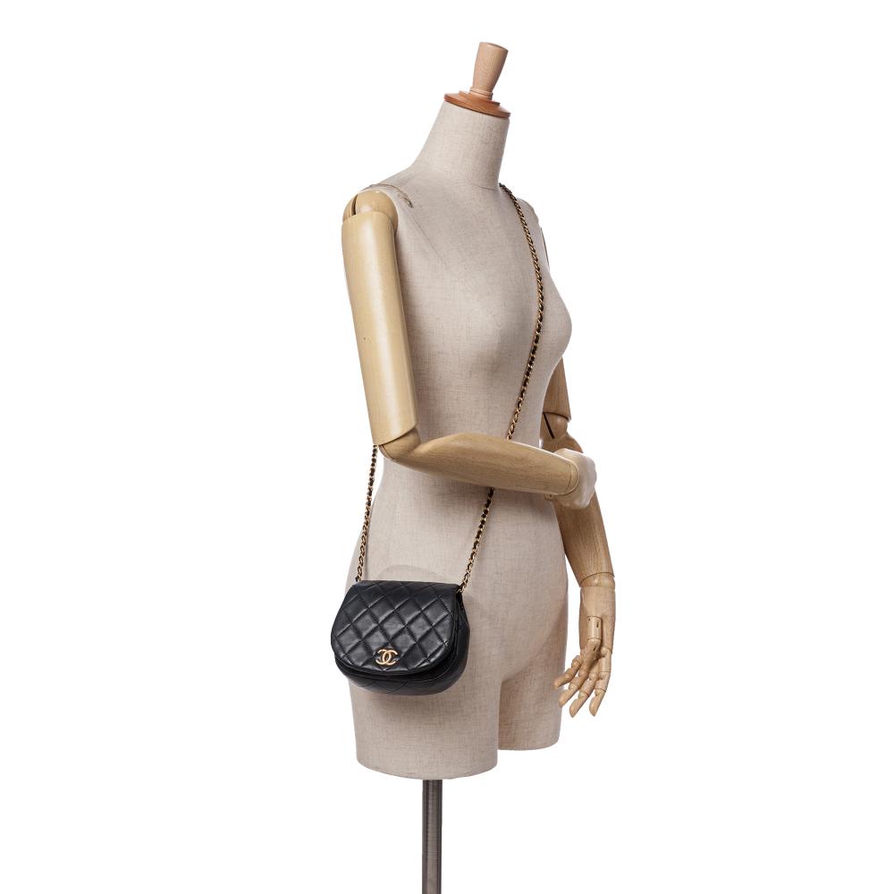 Chanel B Chanel Black Calf Leather Mini Quilted skin Coco Mail Clutch with Chain Italy