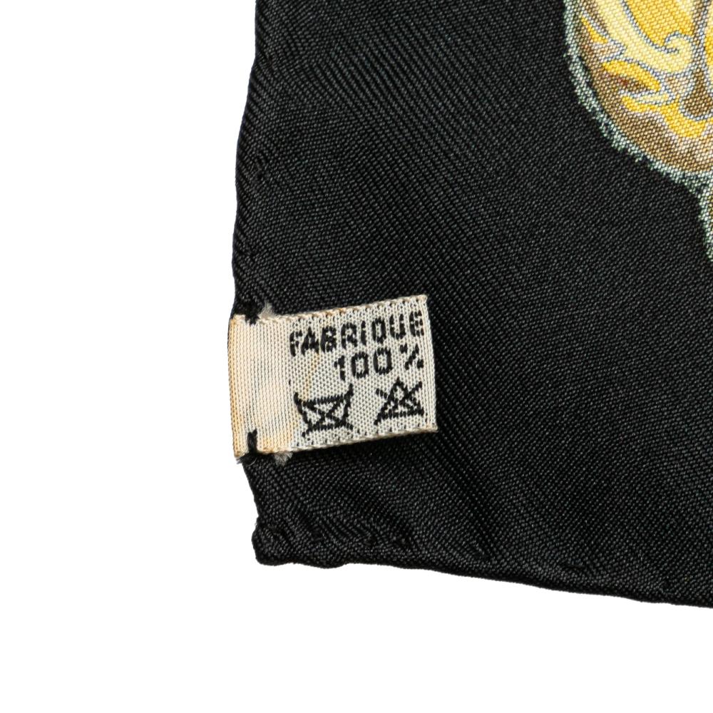 Hermès B Hermès White with Multi Silk Fabric Les Cles Scarf France