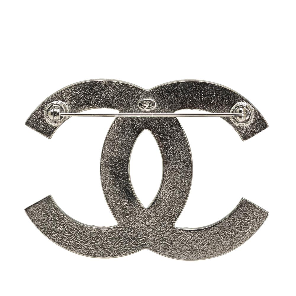 Chanel B Chanel Black Enamel Other and Silver Plated CC Brooch France