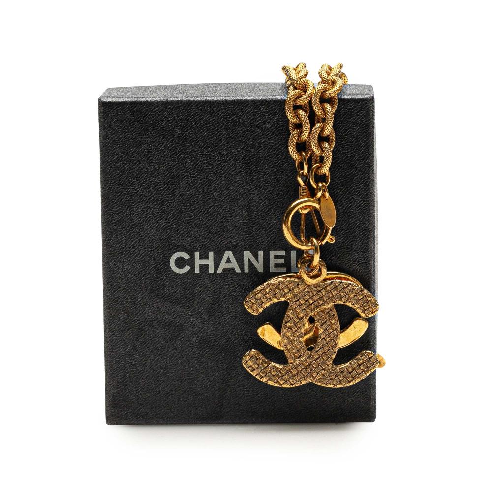 Chanel B Chanel Gold Gold Plated Metal Double CC Pendant Necklace France
