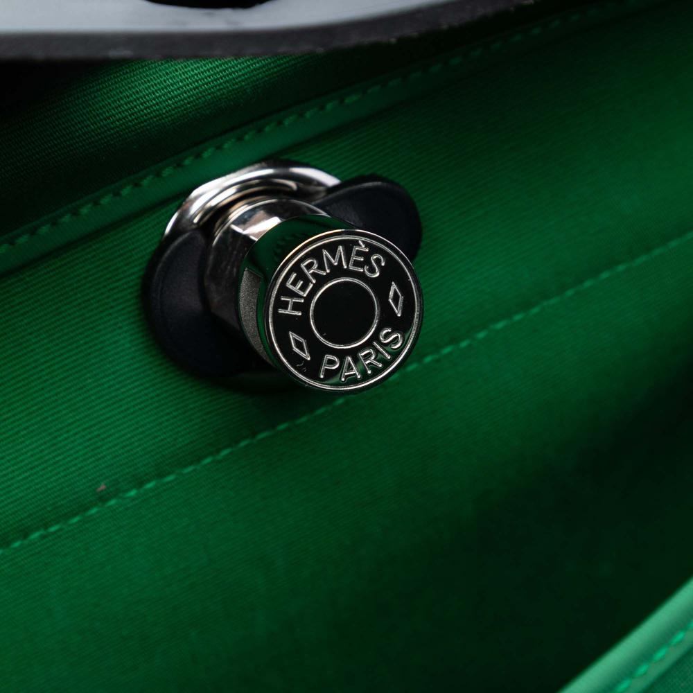 Hermès B Hermès Green with Blue Midnight Blue Canvas Fabric Toile Herbag Zip 31 France