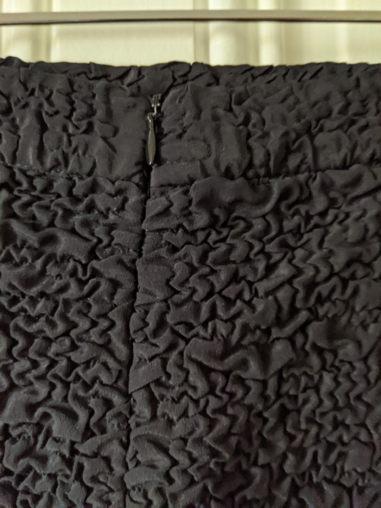 Escada Schwarzer texturierter Seidenrock 36