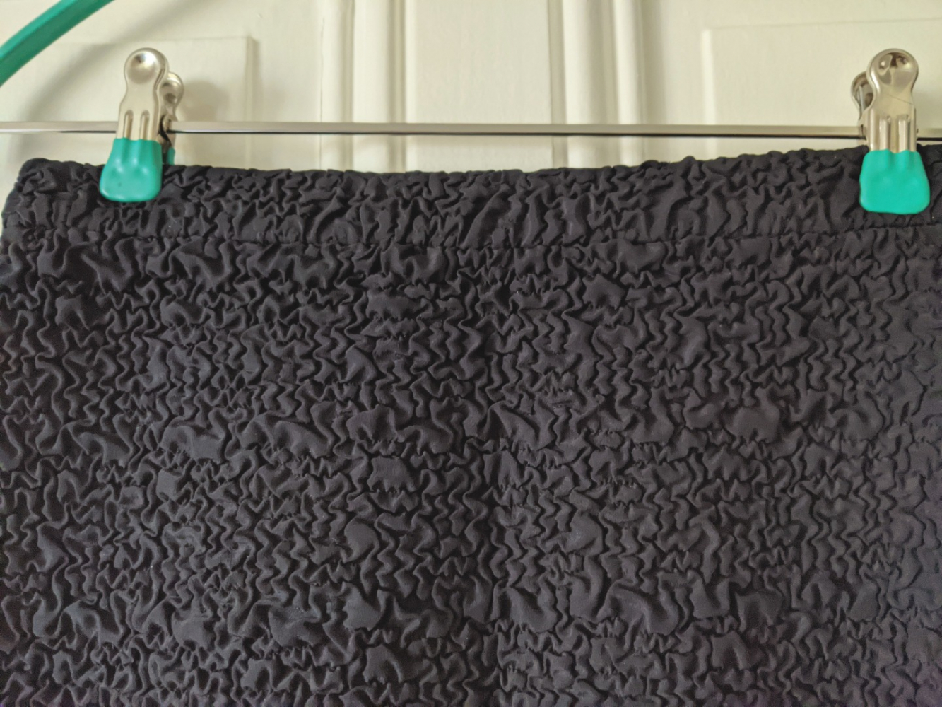 Escada Schwarzer texturierter Seidenrock 36