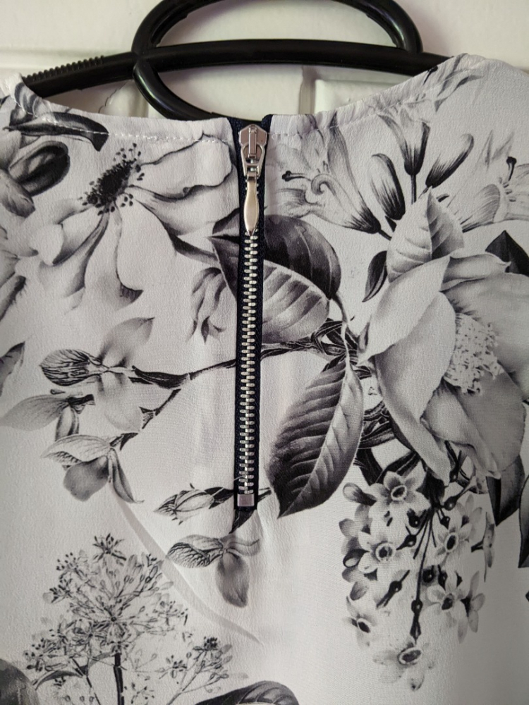 Roseanna Elegante Bluse schwarz/weiß 100% Seide 36-38