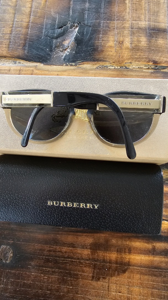 Burberry Sun UV protection