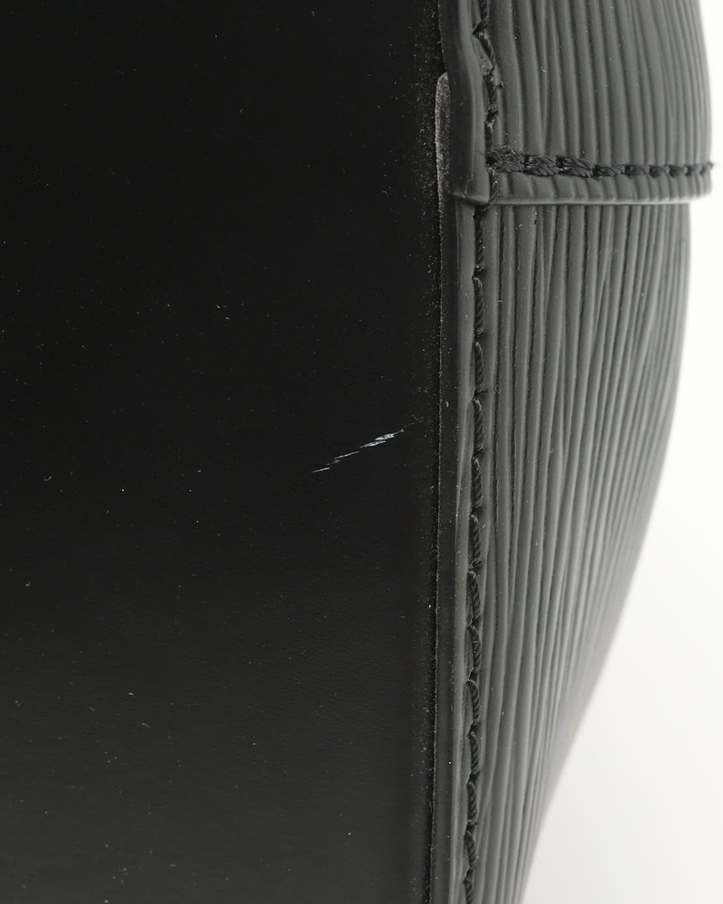 Louis Vuitton Epi NéoNoé MM Bag