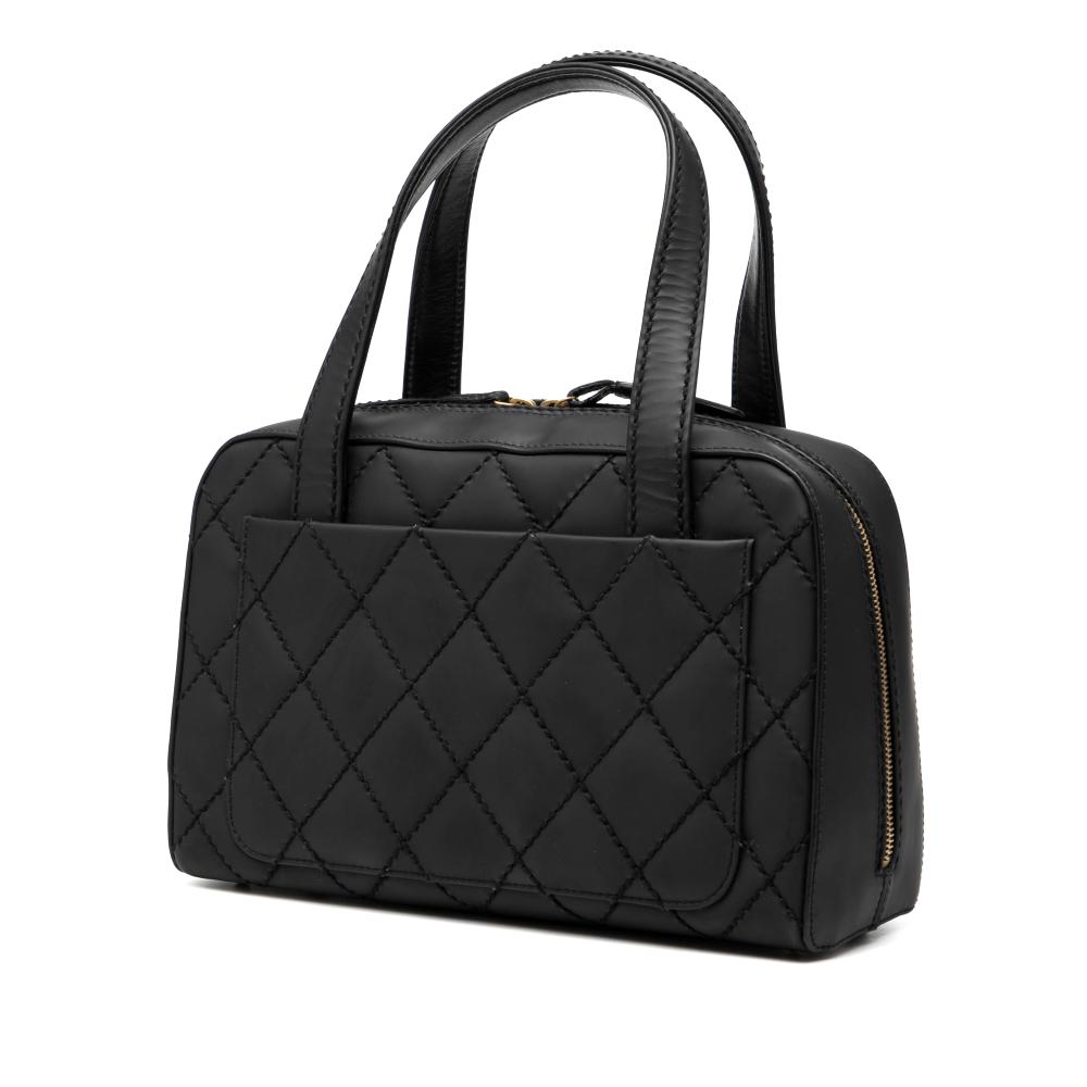 Chanel B Chanel Black Calf Leather CC Quilted skin Wild Stitch Handbag Italy