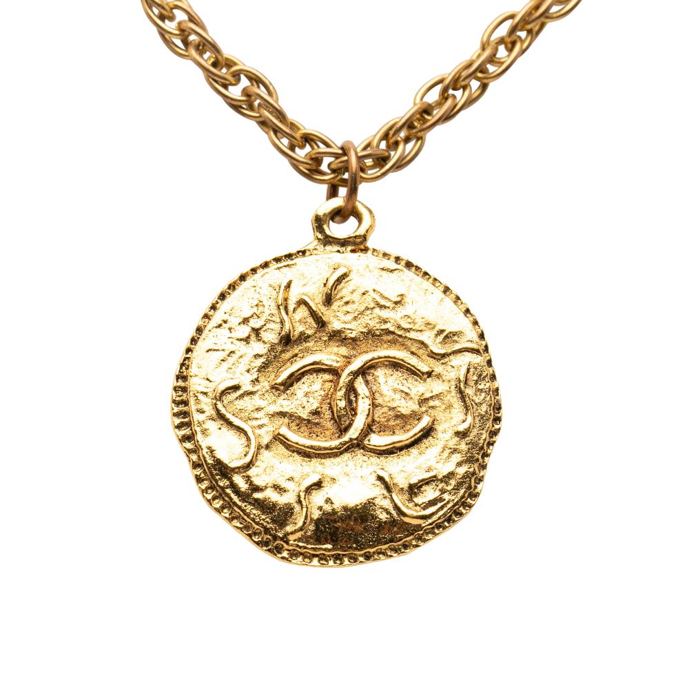 Chanel B Chanel Gold Gold Plated Metal CC Medallion Pendant Necklace France