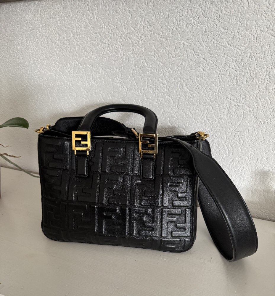 Fendi Sac à main en cuir Baguette