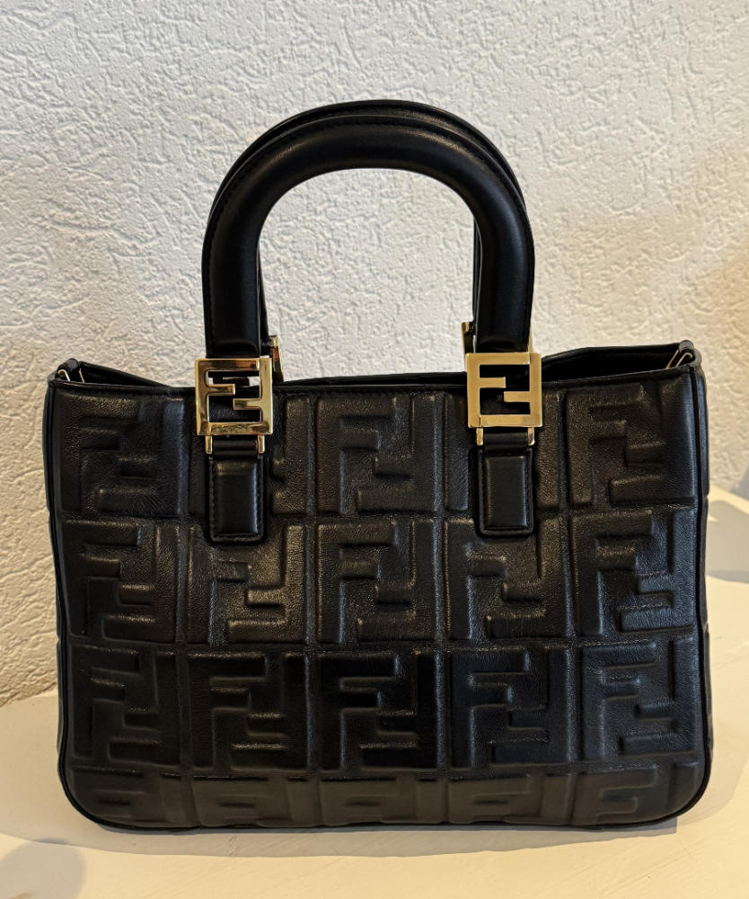 Fendi Sac à main en cuir Baguette