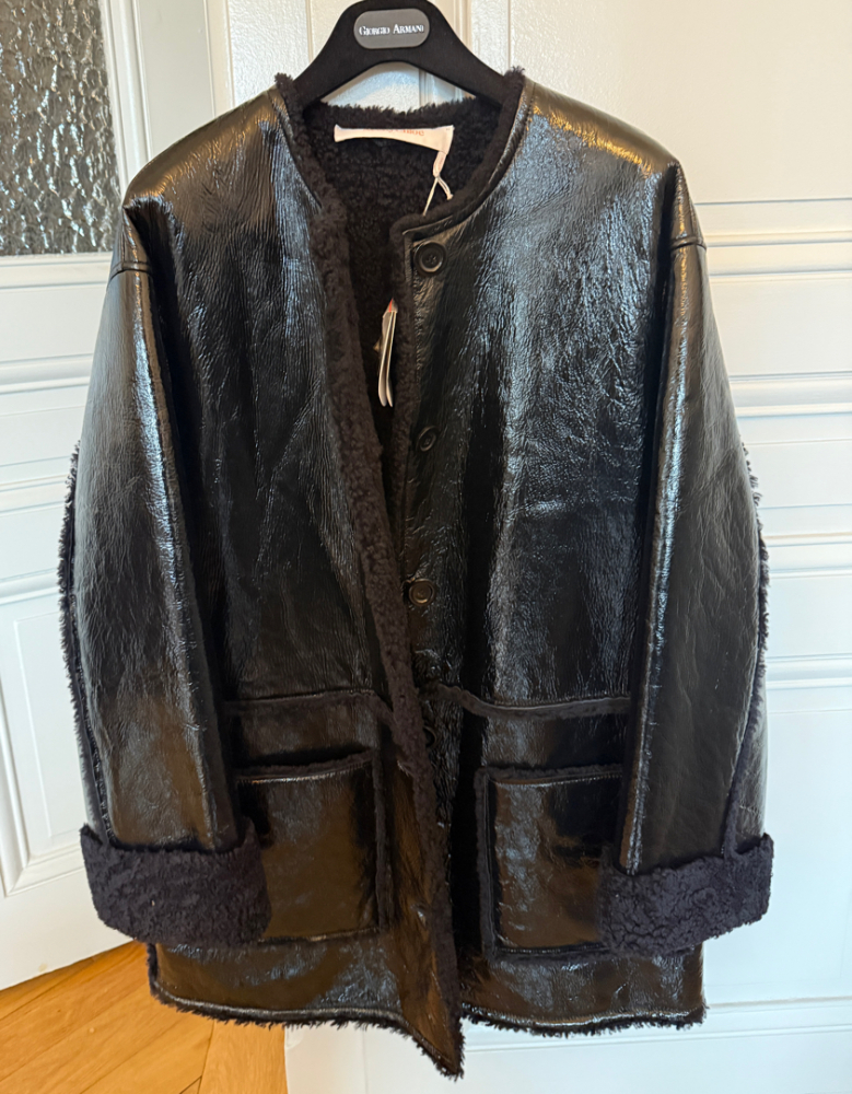 See By Chloé Mantel aus Schafsfell