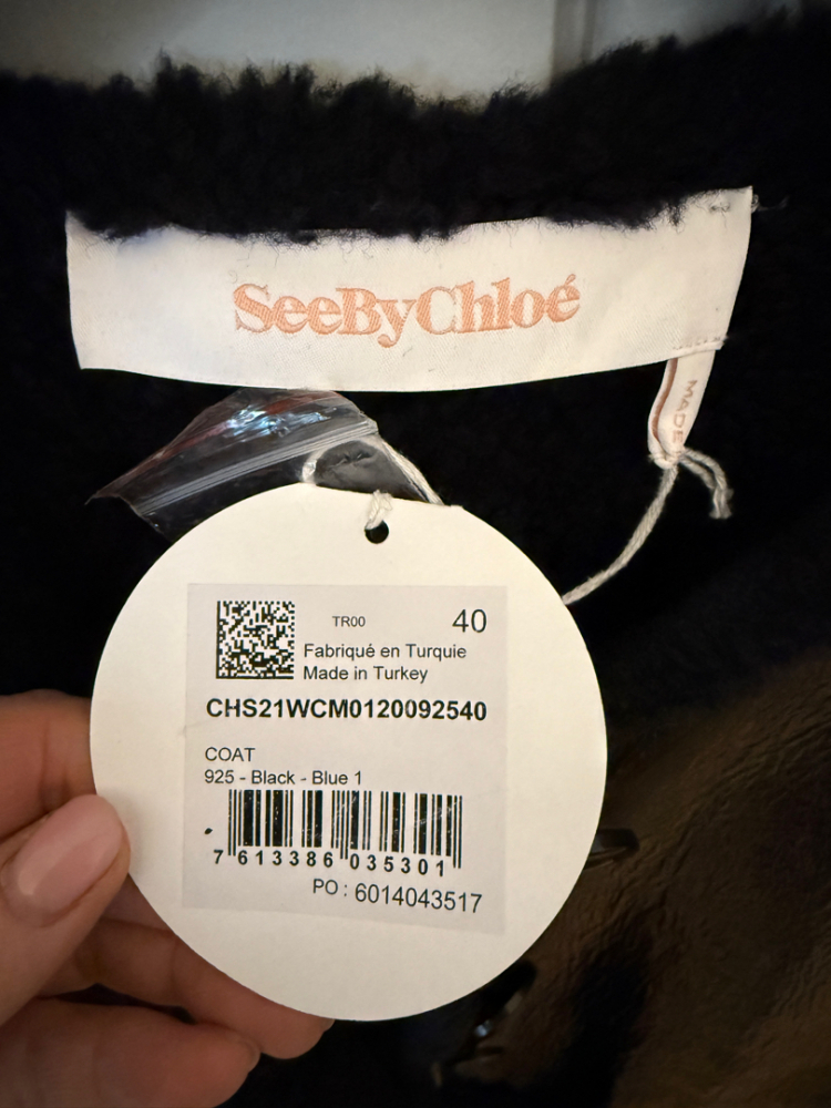 See By Chloé Mantel aus Schafsfell