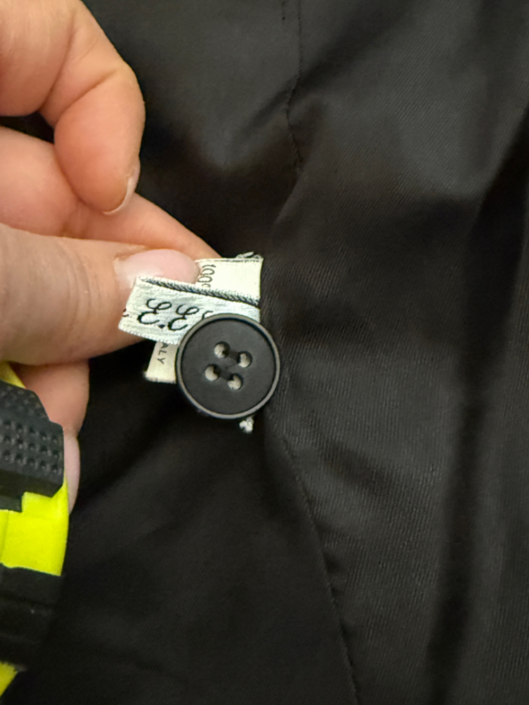 Eva Kayan Sleeveless quilted jacket