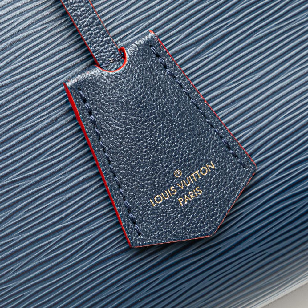 Louis Vuitton B Louis Vuitton Blue Epi Leather Leather Epi Vaneau MM France