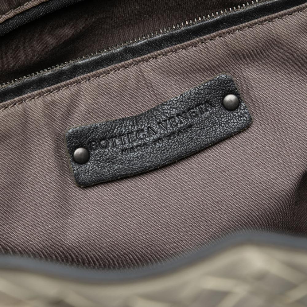 Bottega Veneta AB Bottega Veneta Black Nappa Leather Leather Bicolor Nappa Intrecciato Convertible Tote Italy