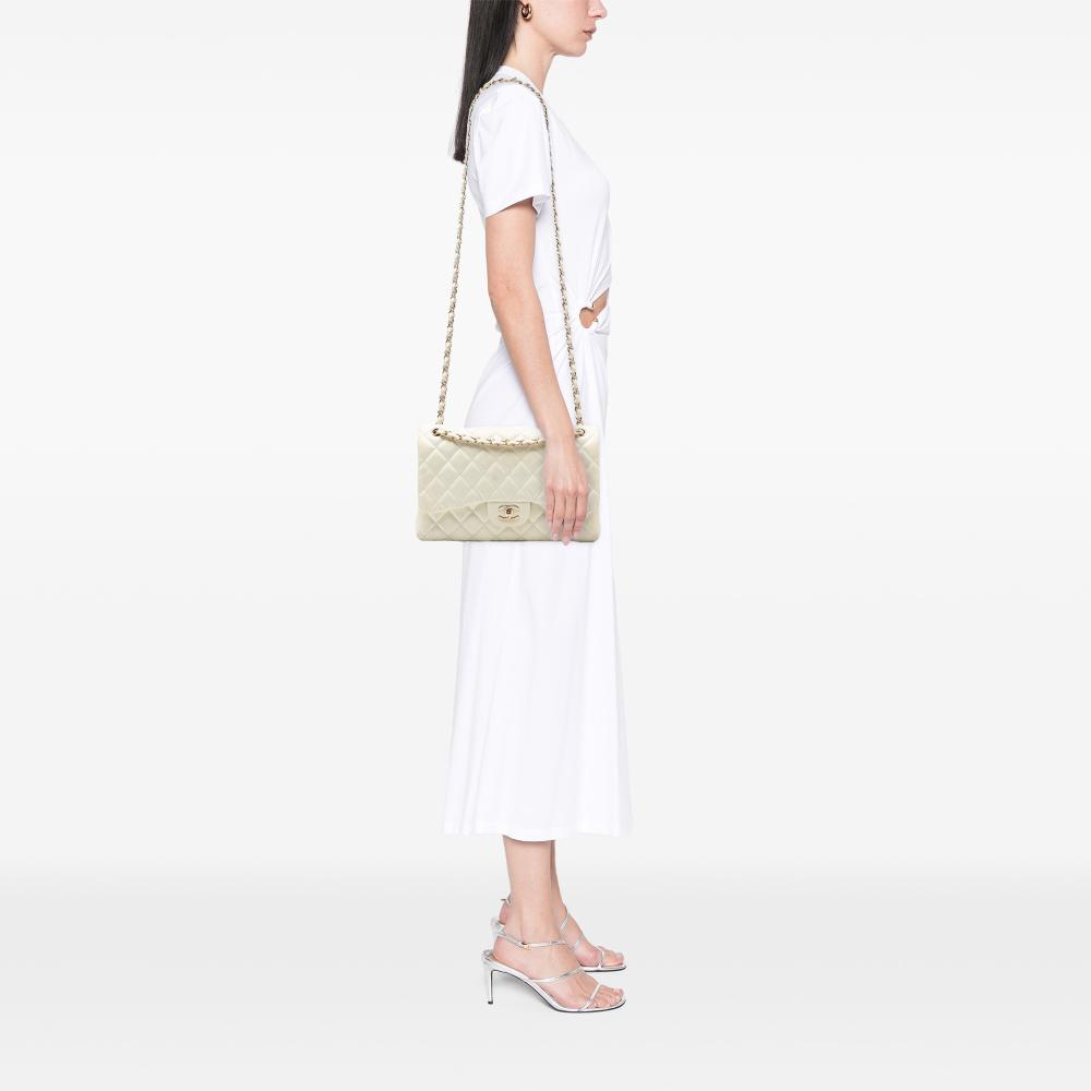 Chanel B Chanel White Ivory Lambskin Leather Leather Jumbo Classic Lambskin Double Flap France